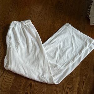 Brandy Melville (John Galt) White Sweatpants